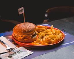 CHEESE BURGER